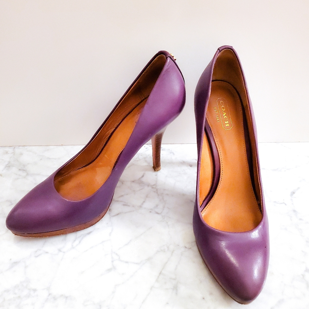 Coach, Original Leather Heels in Purple